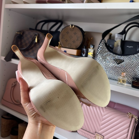 Steve Madden Beautiful Heel - Picture 8 of 8